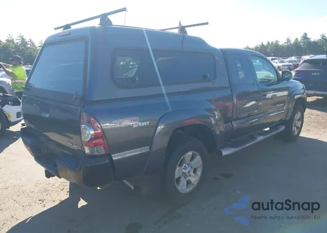 2010 Toyota Tacoma Base V6 z USA, uszkodzony, nr VIN 5TEUU4EN1AZ712164